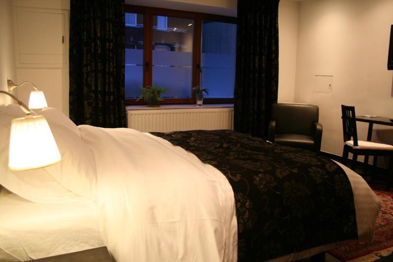 B&B La Chapelle Au Puits La Louviere Room photo